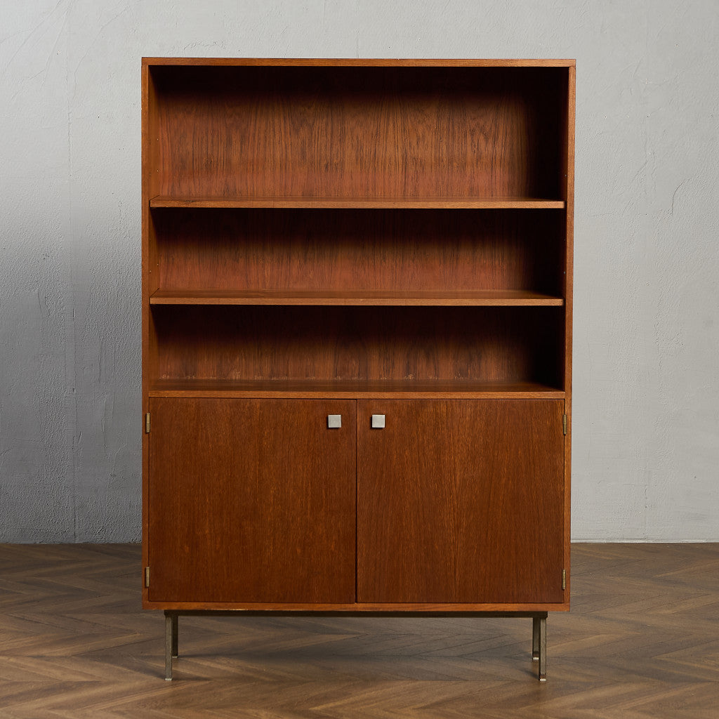 英国 ヴィンテージ キャビネット