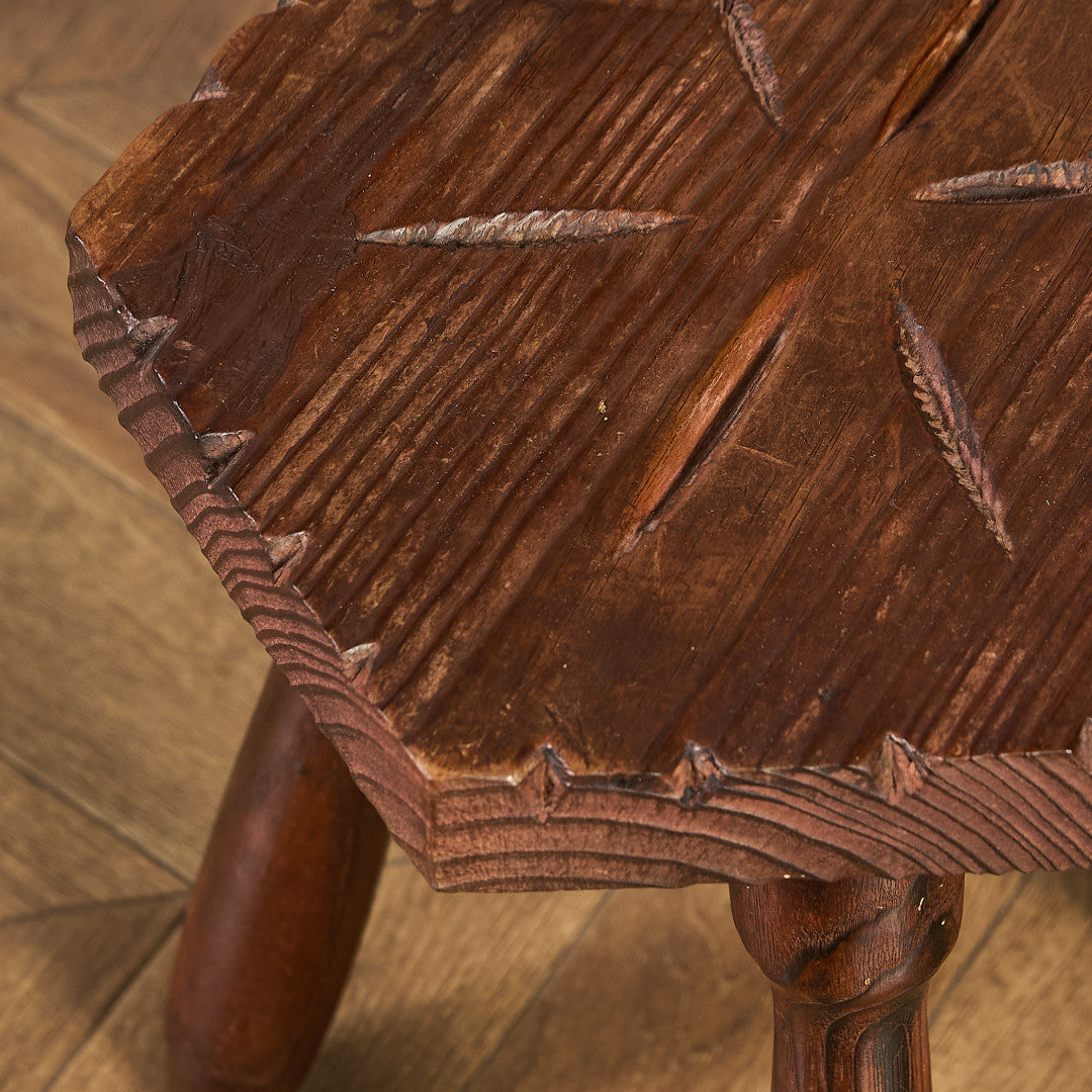 英国 クラシック ミルキングスツール