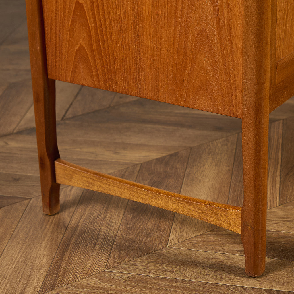 十字扉 ヴィンテージ サイドボード