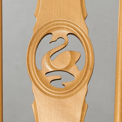 スワンバックチェア ラウンドメタルラベル