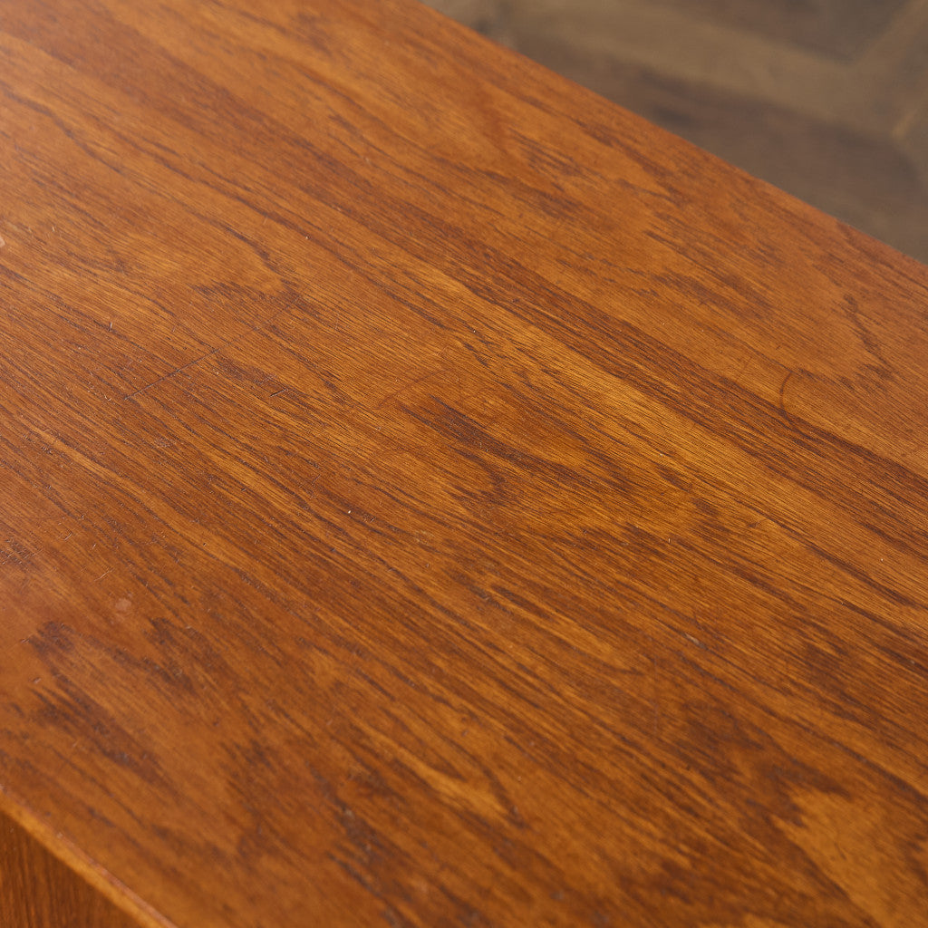 イギリス ヴィンテージ サイドボード