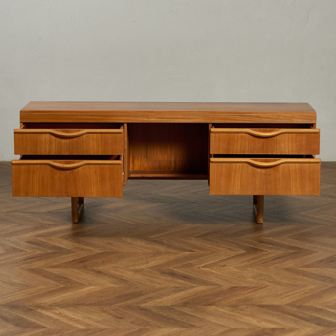 英国 ヴィンテージ ドレッシングデスク