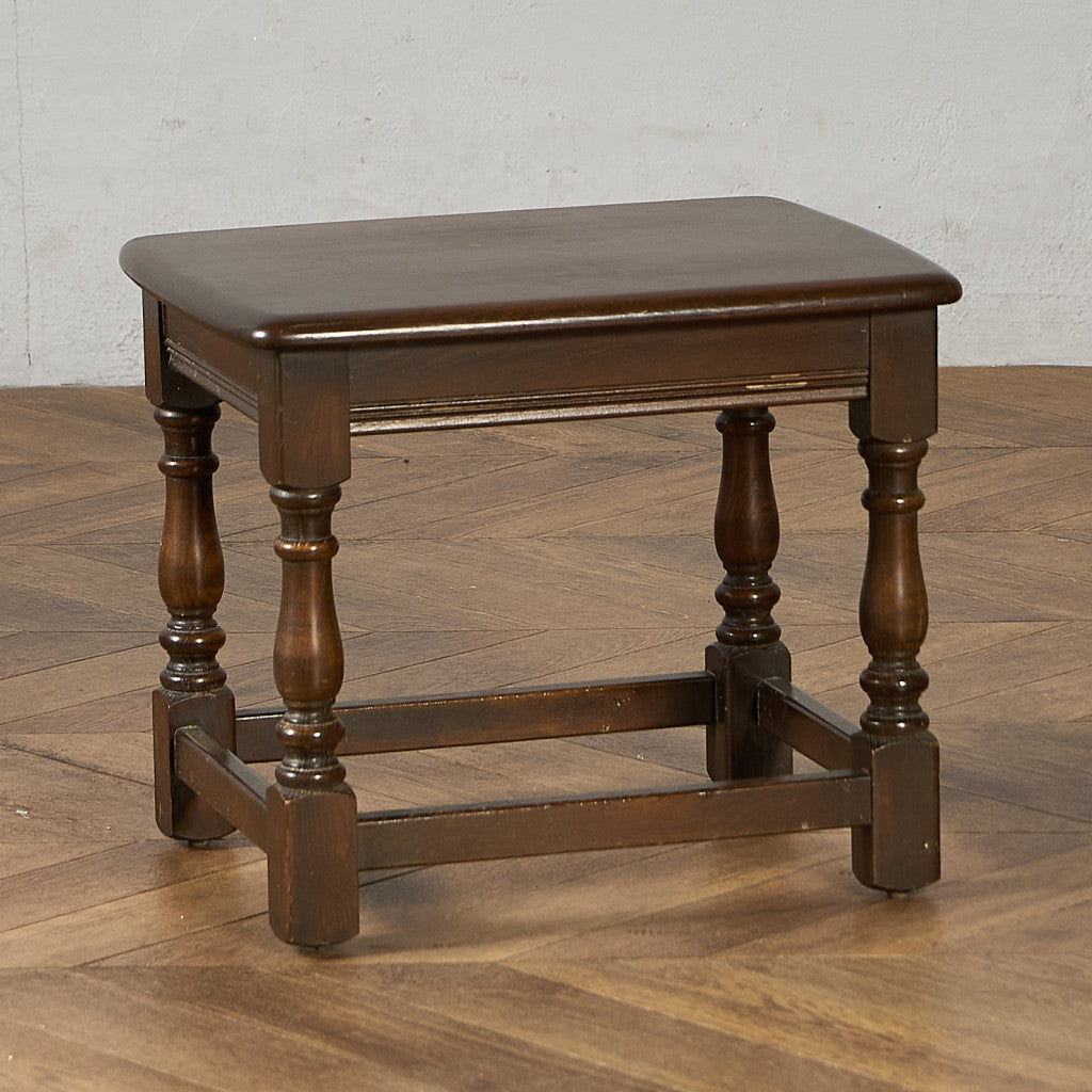 ネスト コーヒーテーブル