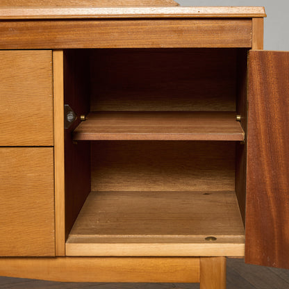 ハリス・リーブス Harris Lebus ヴィンテージ サイドボード #97547