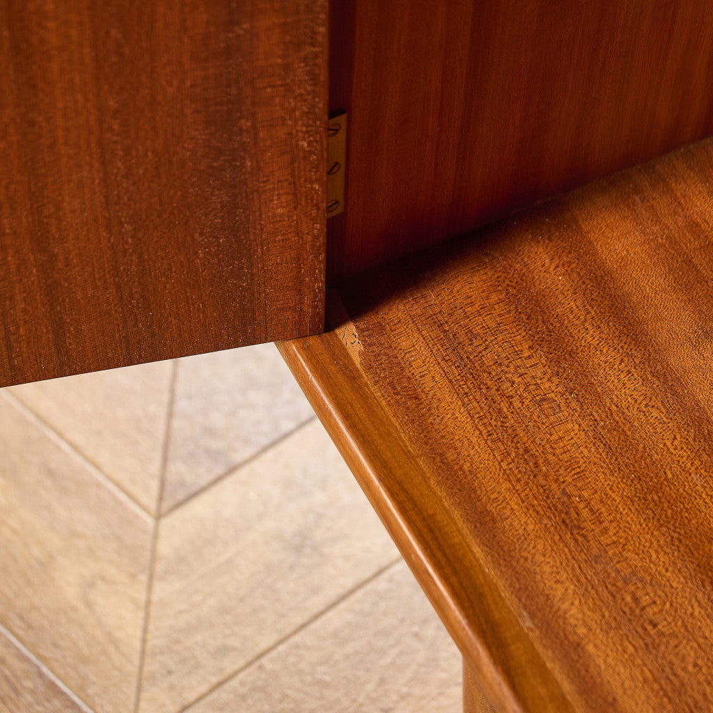 ヴィンテージ サイドボード カップボード