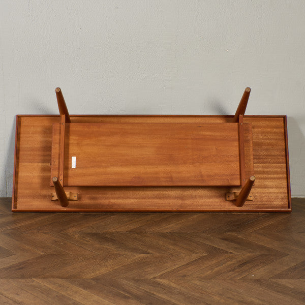 英国 ヴィンテージ コーヒーテーブル