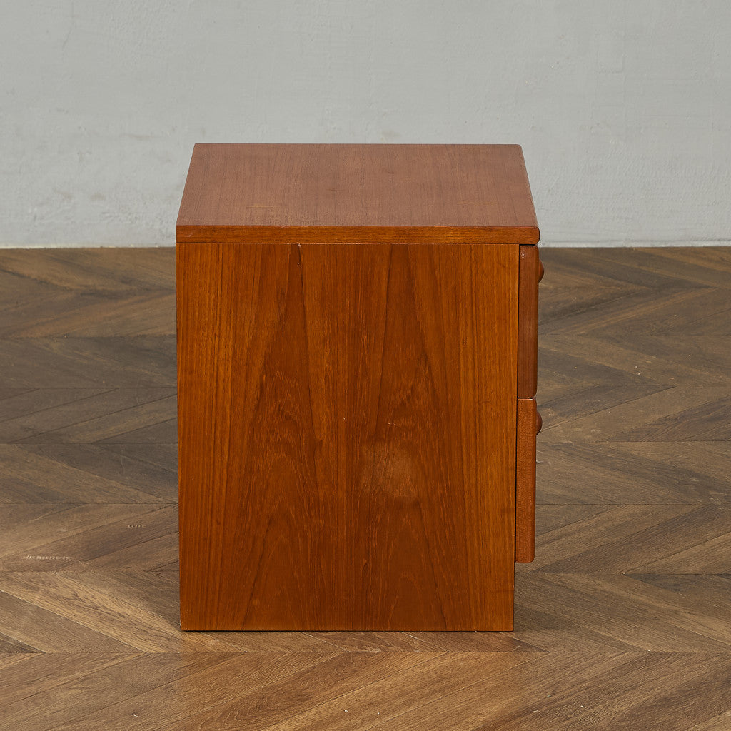 Albany ヴィンテージ 2段サイドチェスト (2673D)