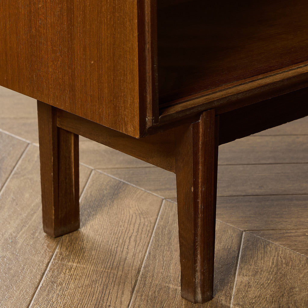 ビーバー＆タプレイ BEAVER&TAPLEY MULTI-WIDTH ヴィンテージ ガラス ブックケース 食器棚 #89518