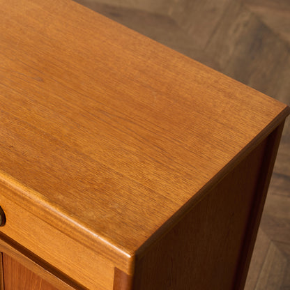 十字扉 ヴィンテージ サイドボード