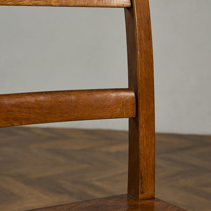 英国 アンティーク チャーチチェア