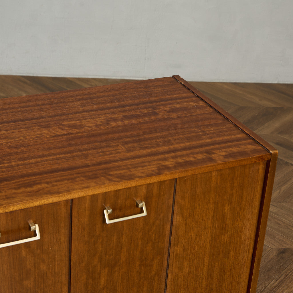 ヴィンテージ サイドボード