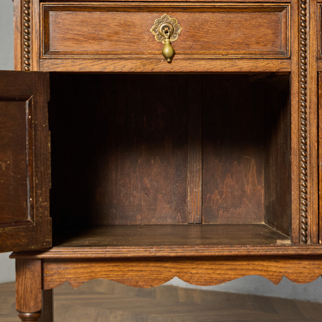 英国 クラシック ウェルシュドレッサー  食器棚