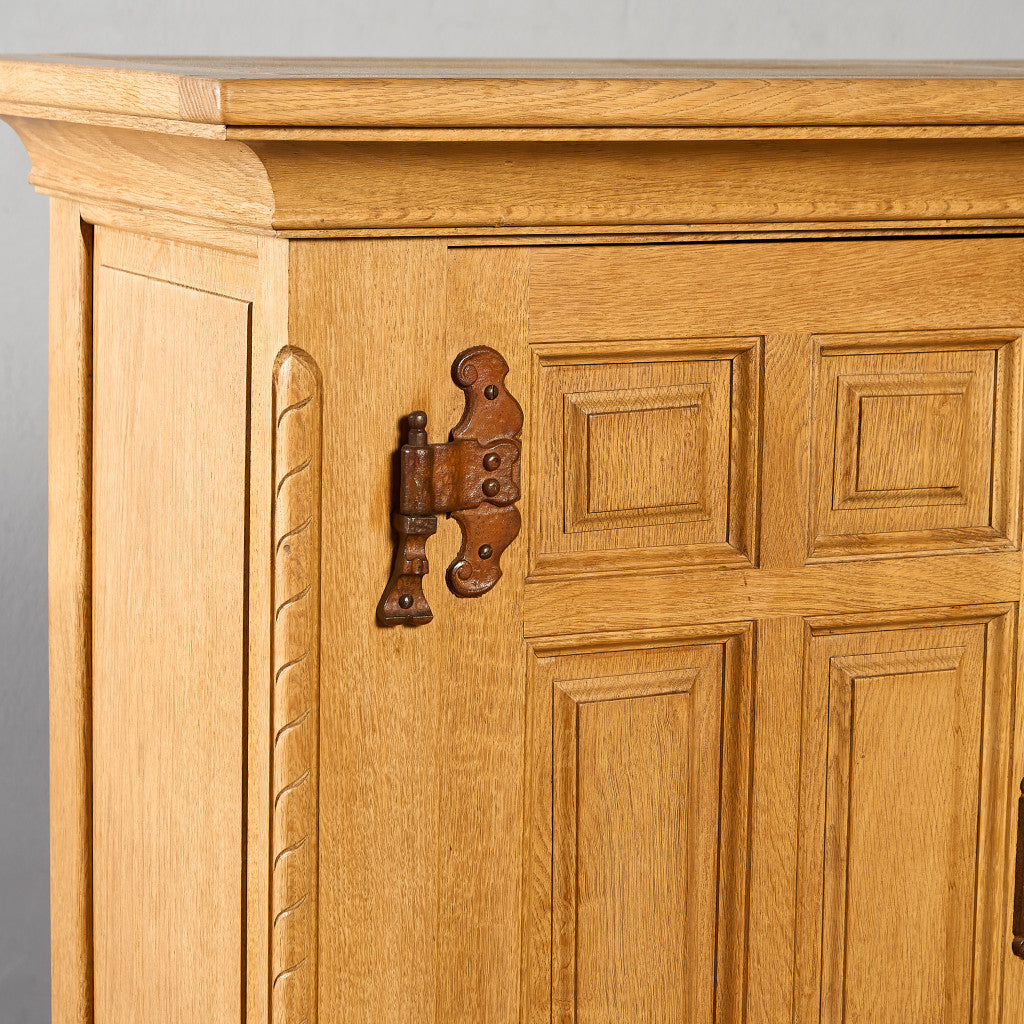 英国 クラシック キャビネット