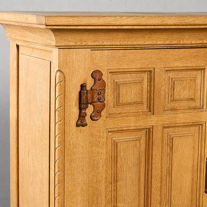 英国 クラシック キャビネット