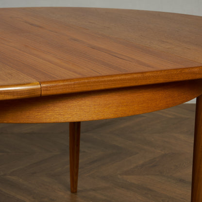 エクステンション ラウンド ダイニングテーブル