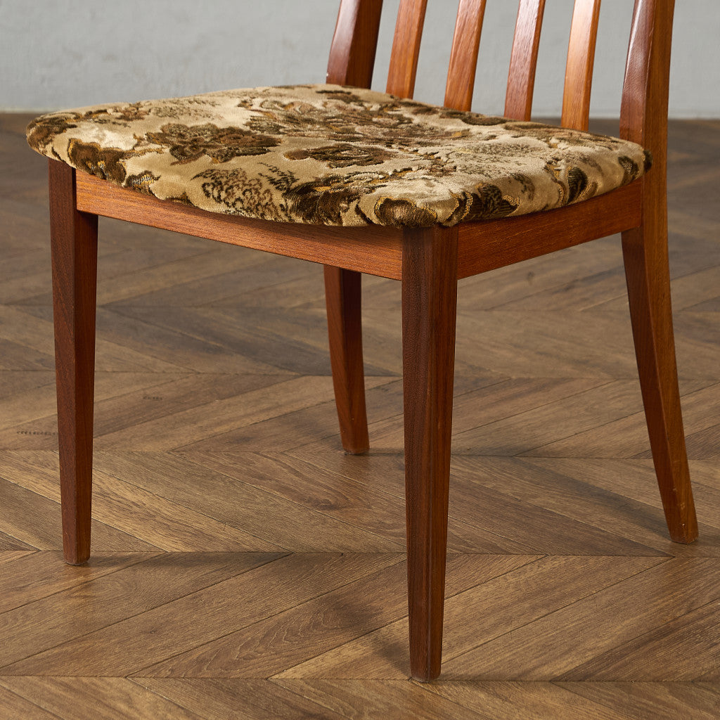 スラットバックチェア (4540)