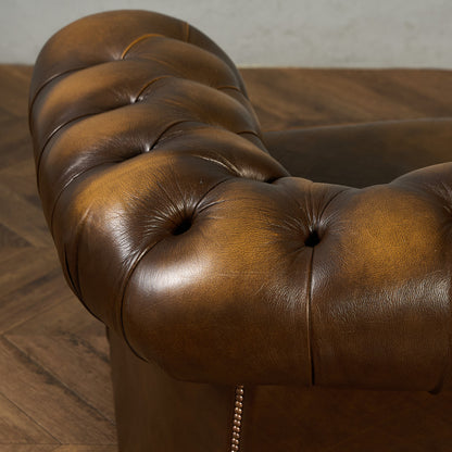 英国 クラシック チェスターフィールド ソファ