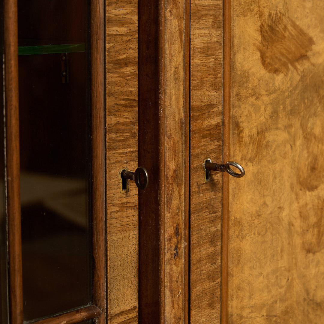 英国 クラシック ウォールナット ブックケース 食器棚