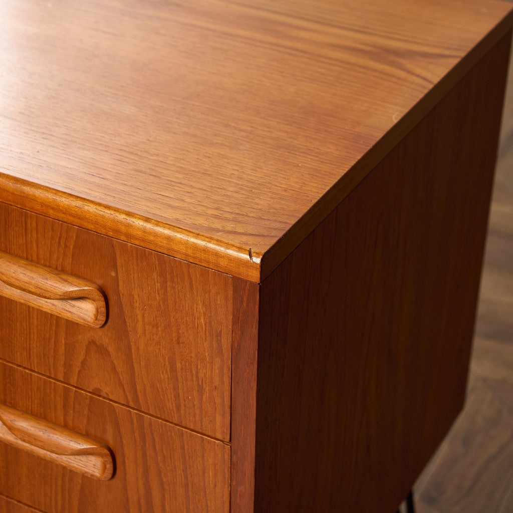 Fresco 3段 チェスト カスタム アイアン ヘアピンレッグ