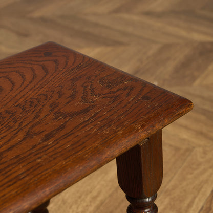 ネストテーブル