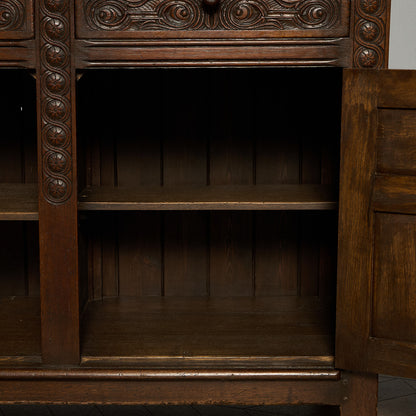 英国 クラシック キャビネット 食器棚