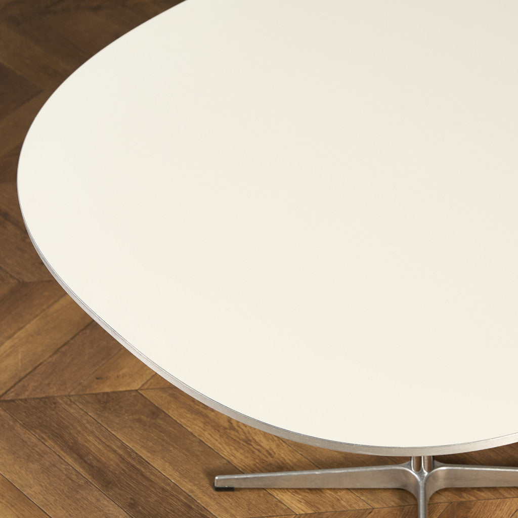 Fritz Hansen A603 Super-circular Table スーパー円テーブル