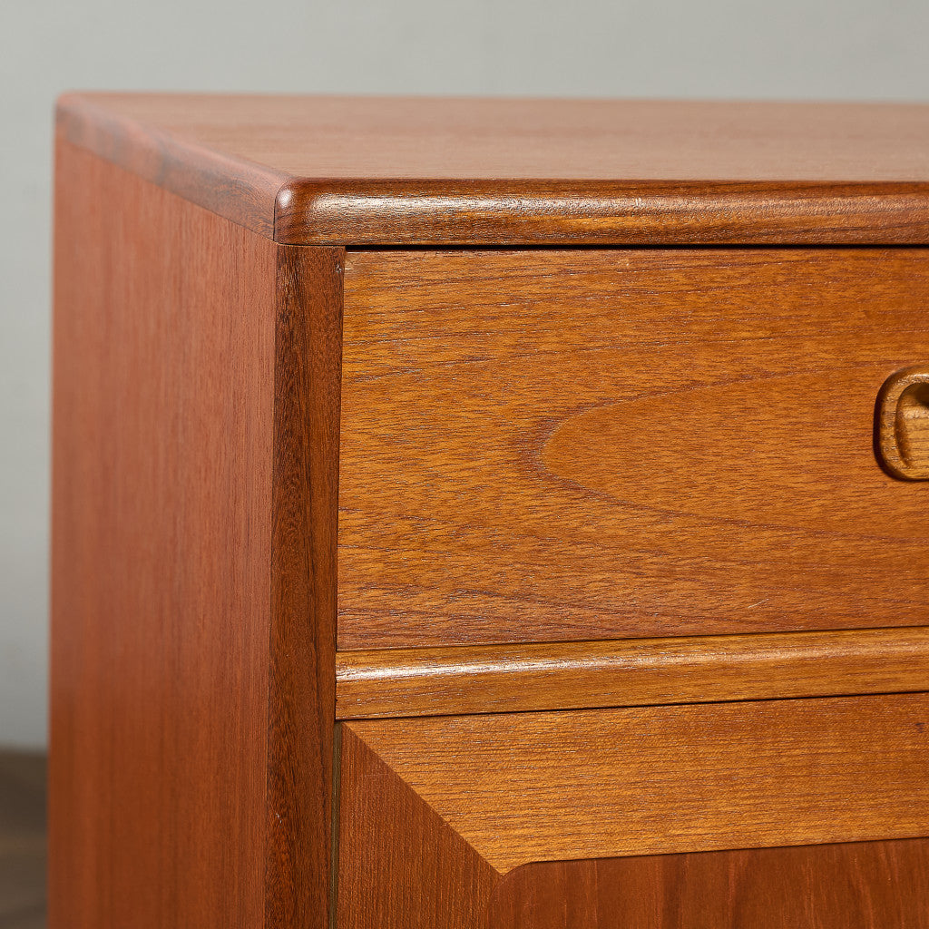 Fresco ヴィンテージ サイドボード カスタム アイアン ヘアピンレッグ