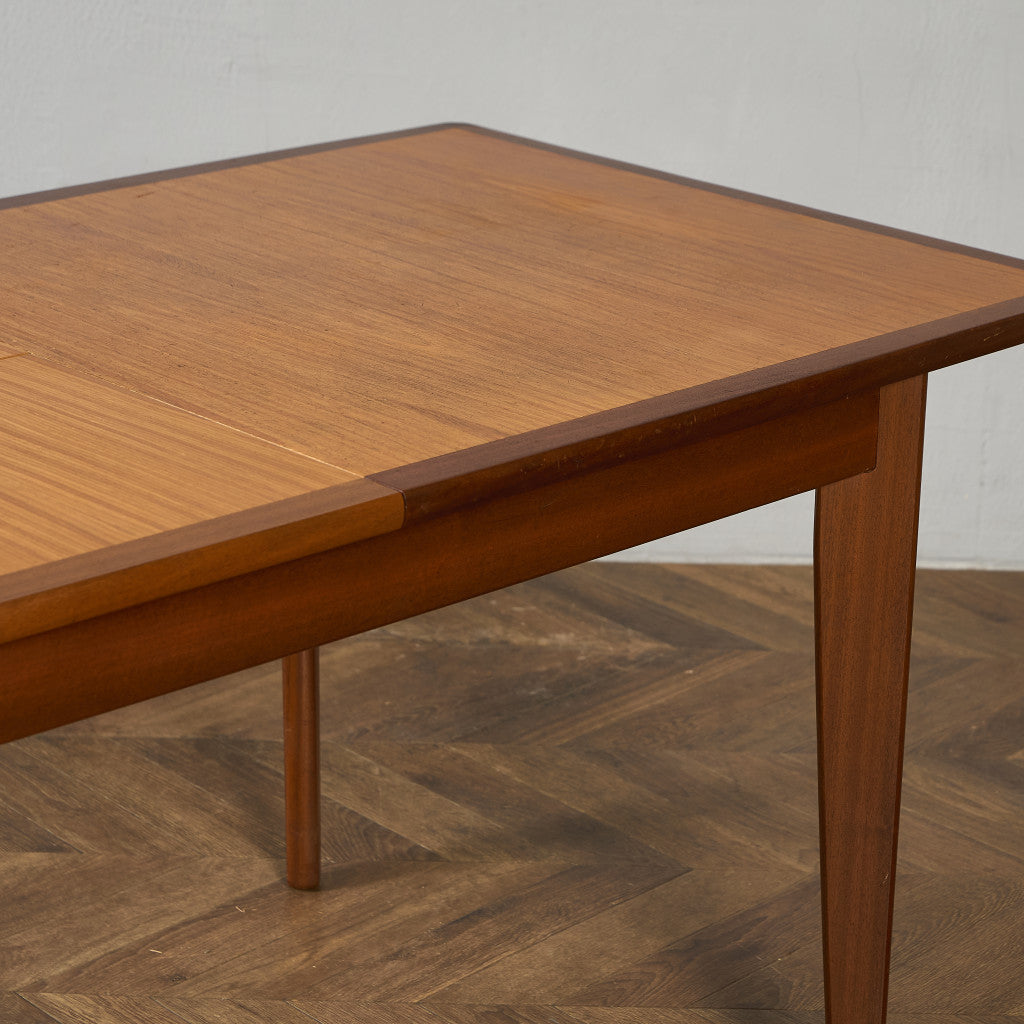 英国 ヴィンテージ エクステンション ダイニングテーブル