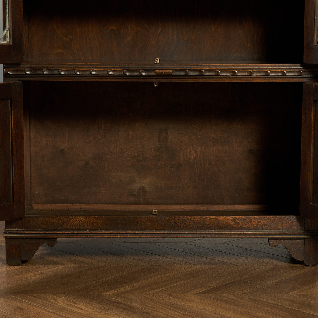 ガラス キャビネット