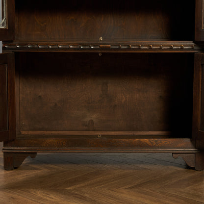 ガラス キャビネット