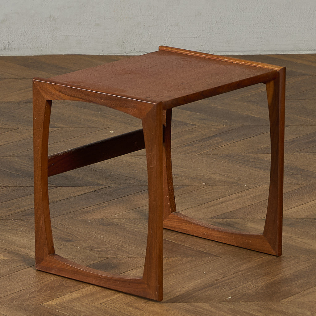 Quadrille ヴィンテージ ネストテーブル