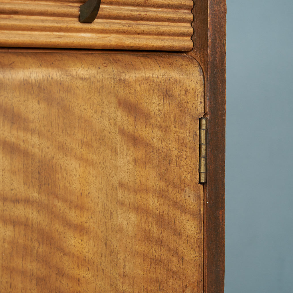 ヴィンテージ ハイサイドボード