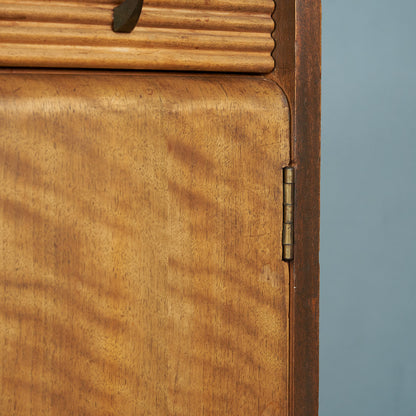 ヴィンテージ ハイサイドボード