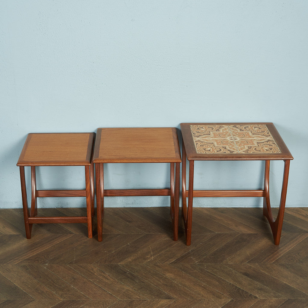 G-PLAN ヴィンテージ タイルトップ ネストテーブル サイドテーブル 花台 G-PLAN ジープラン タイルトップネストテーブル さ58-2