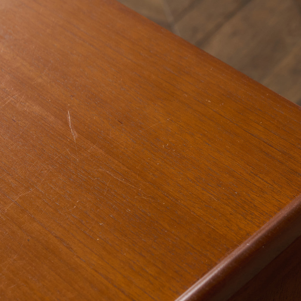 イギリスヴィンテージ サイドボード