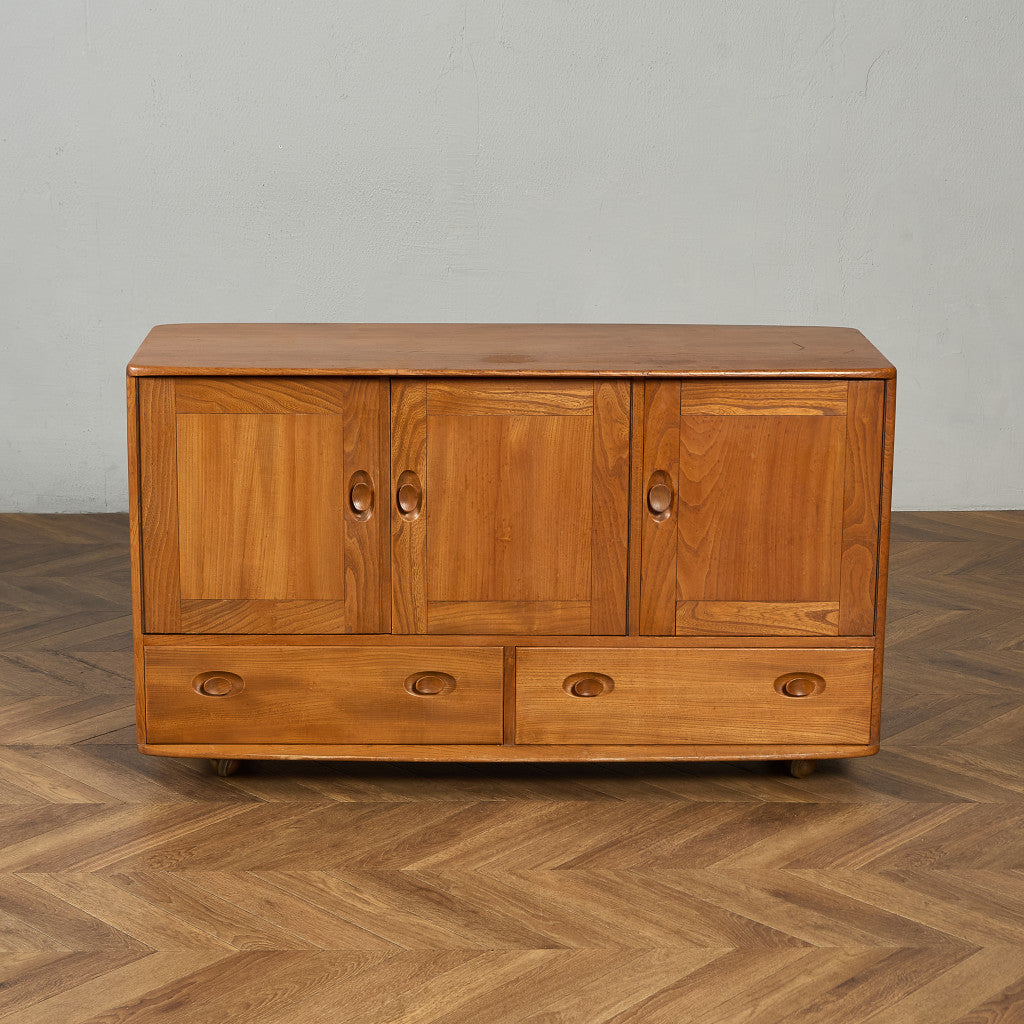 ウィンザー サイドボード