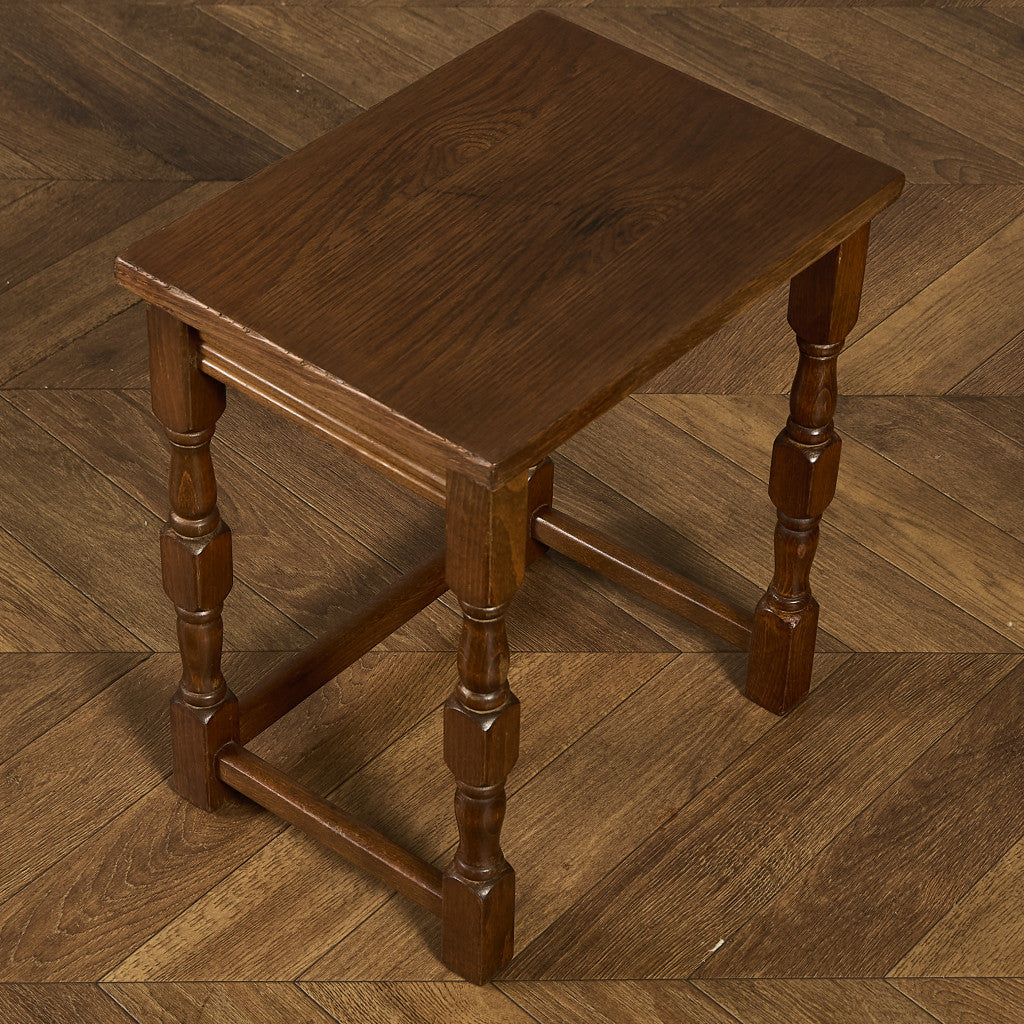 英国 クラシック ネストテーブル