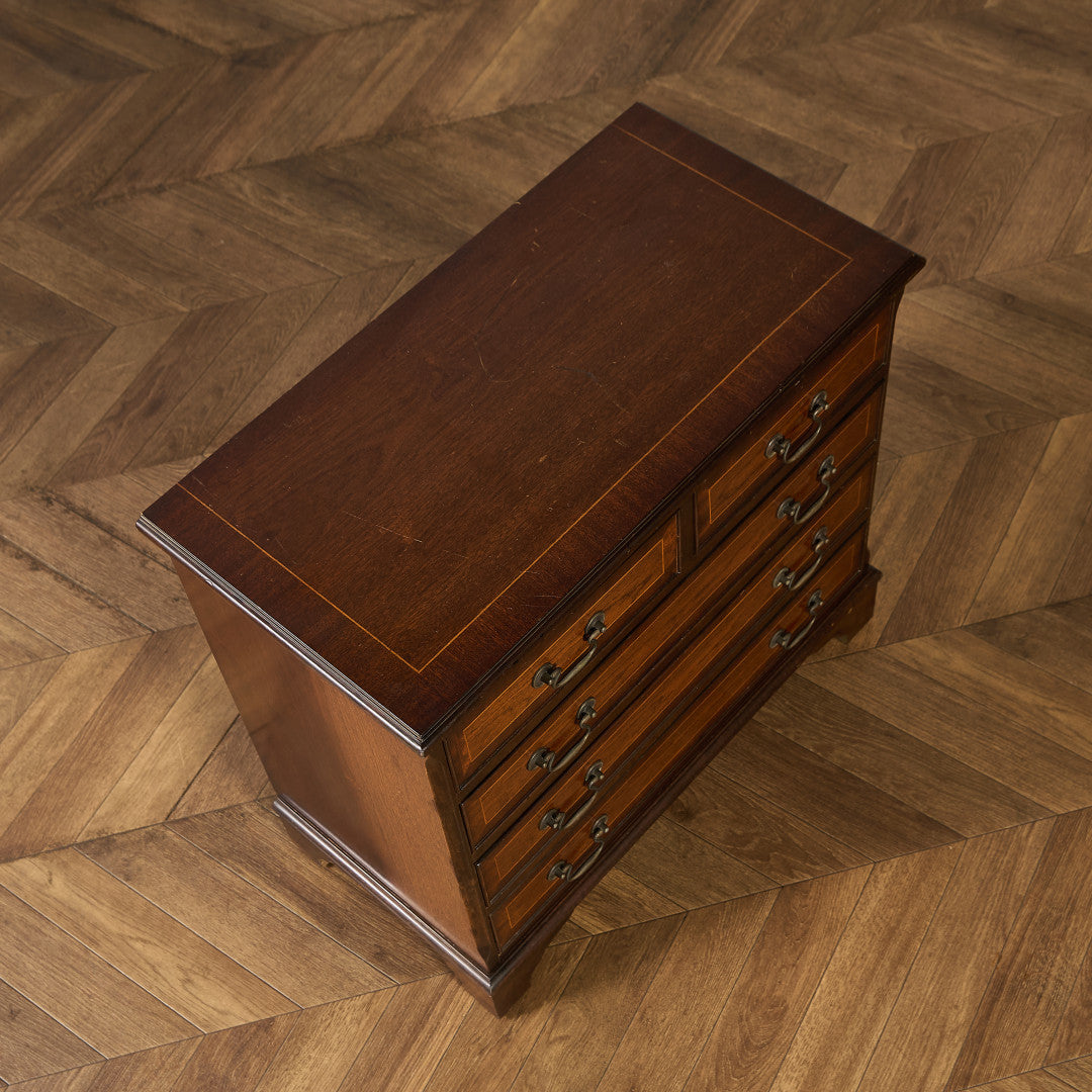 英国 クラシック 4段 チェスト