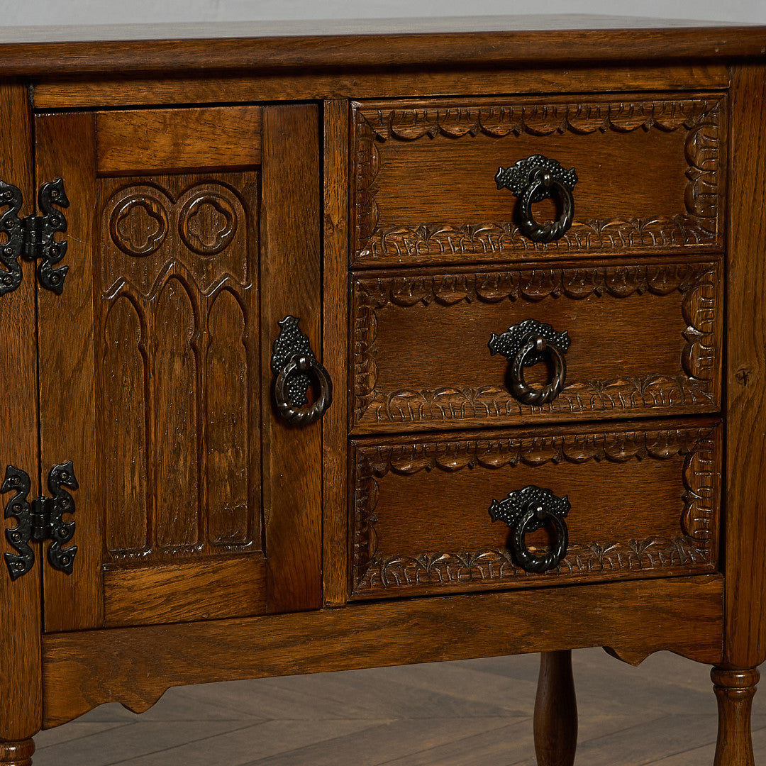 英国 クラシック サイドキャビネット サイドテーブル