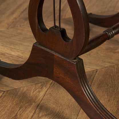 英国 クラシック ハープモチーフ バタフライ サイドテーブル