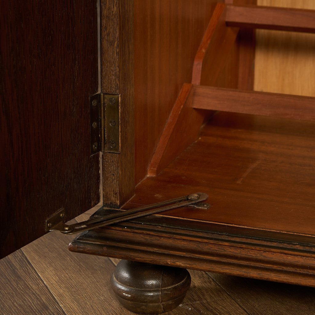 英国 クラシック ワードロープ