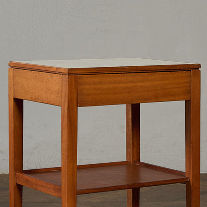 英国 ヴィンテージ サイド キャビネット サイドテーブル