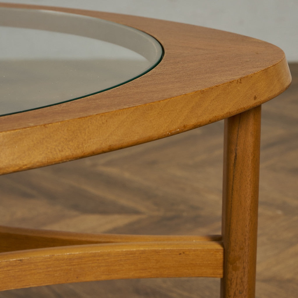 ヴィンテージ トライアングル ガラストップ テーブル