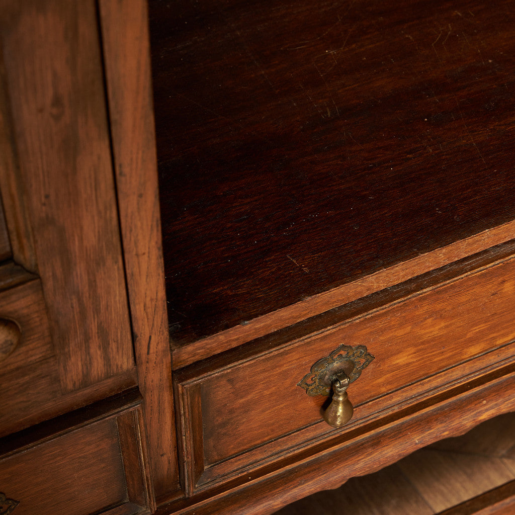 英国 クラシック キャビネット