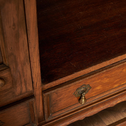 英国 クラシック キャビネット