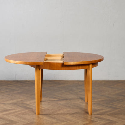 旧東ドイツ ヴィンテージ ラウンド ダイニングテーブル #95593