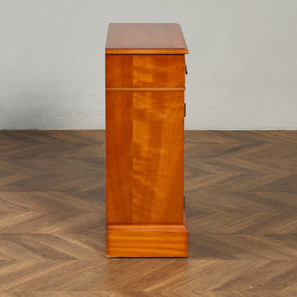 英国 クラシック ブックシェルフ