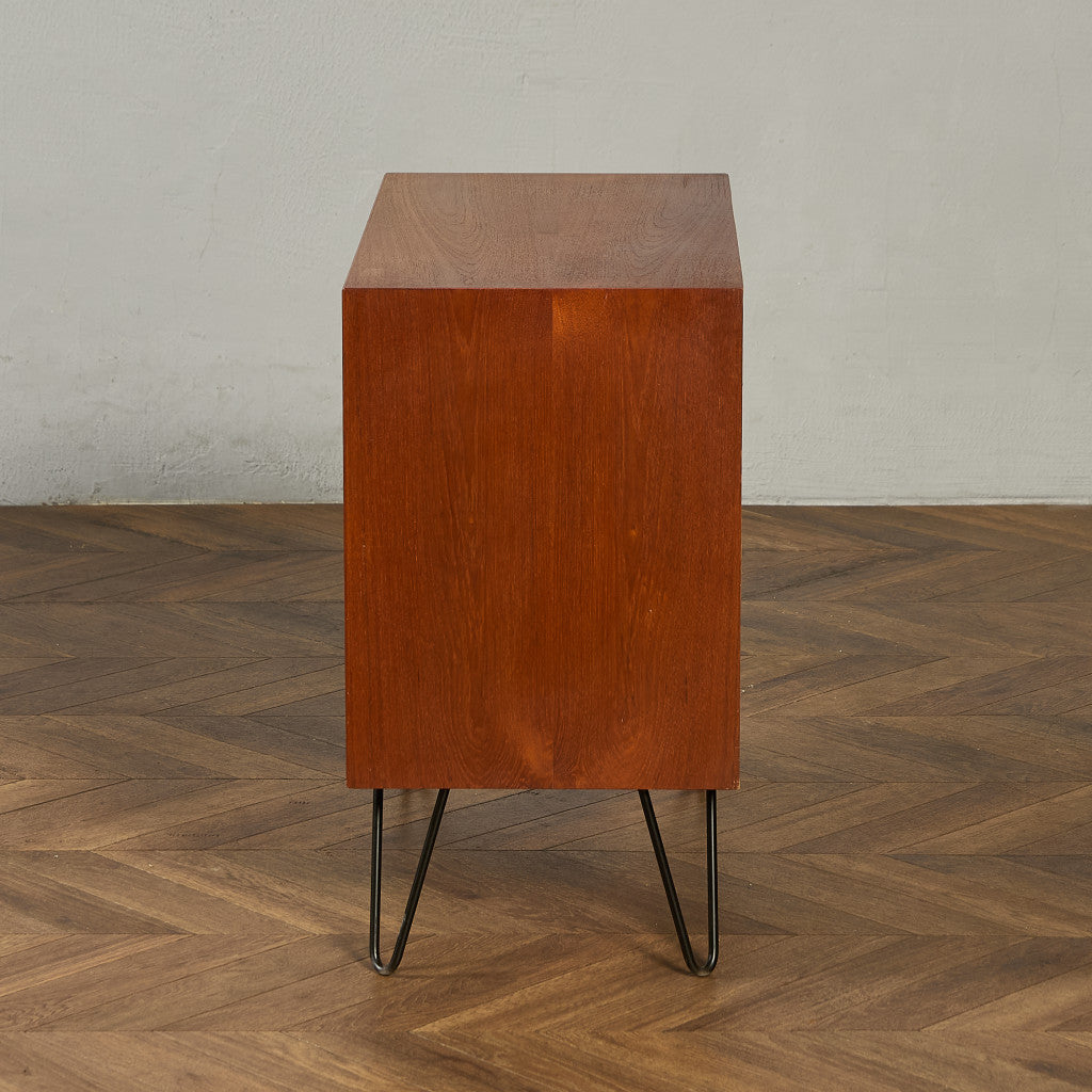 イギリス ヴィンテージ キャビネット カスタム アイアン ヘアピンレッグ