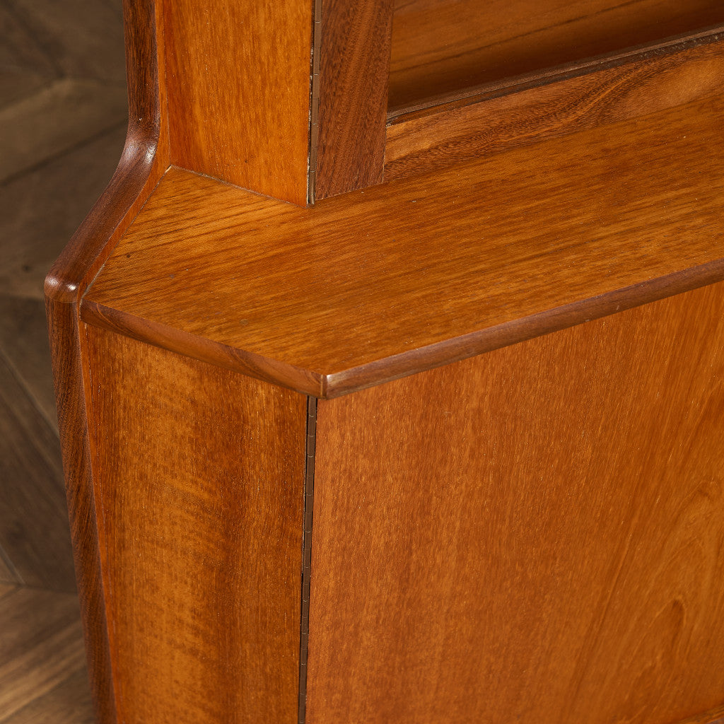 ヴィンテージ コーナーキャビネット