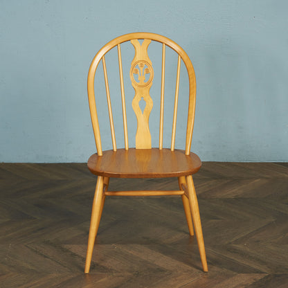 シスルバックチェア / ラウンドメタルラベル